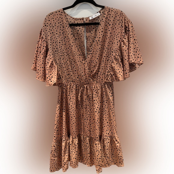 NWT Peach Dotted Dress - Picture 1 of 4